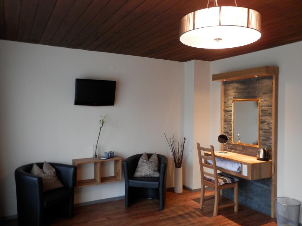 Dahoam By Sarina - & Hotel 3*